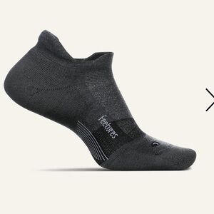 Feetures Merino 10 No Show Tab Men’s L  Gray Athletic Socks